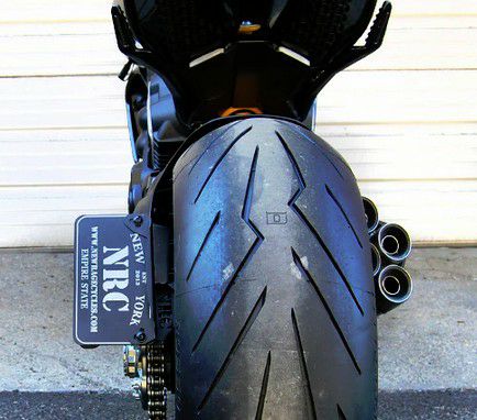 Ducati Diavel(ディアベル) | フェンダー&ナンバーマウント|バイク
