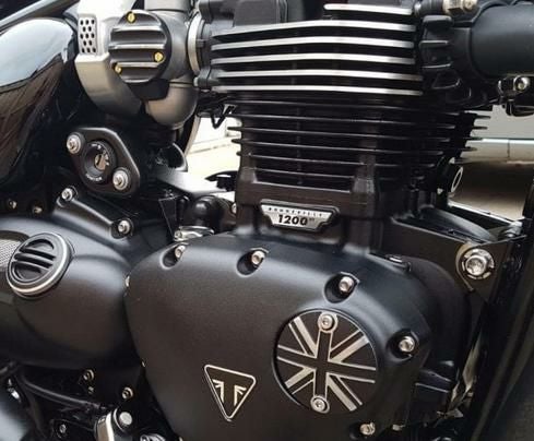 トライアンフ ボンネビル T100&T120|クラッチバッジ・ジェネレーター