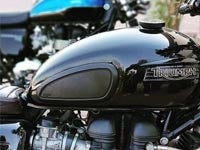 トライアンフ ボンネビル(Bonneville) T100&T120|Bonneville ボディ