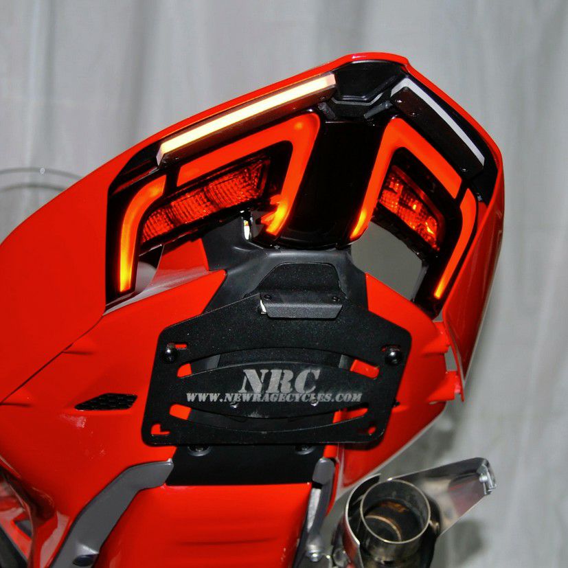 DUCATI スーパーバイク フェンダーレス