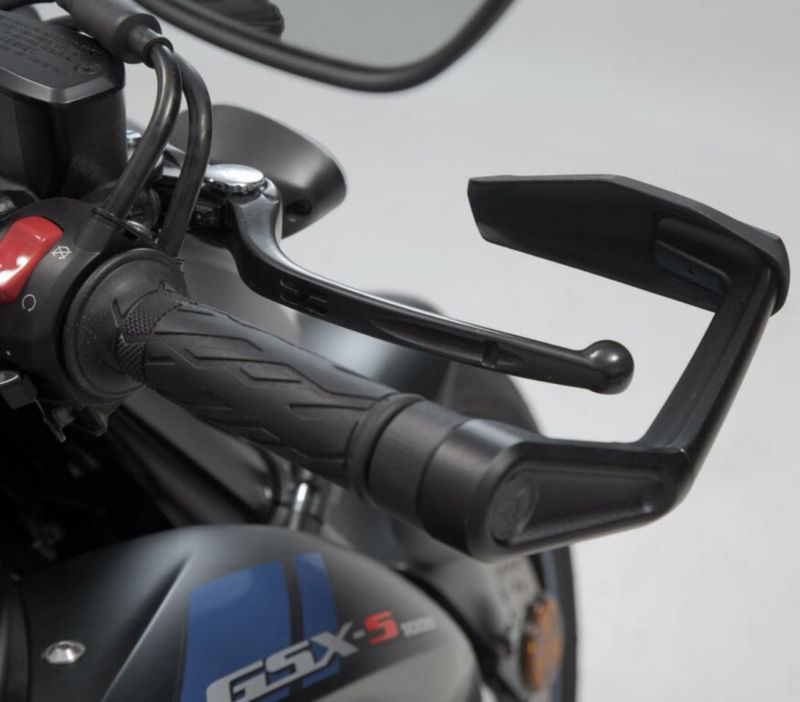 SUZUKI GSX-S1000 S1000F |カスタムパーツ|バイクパーツ専門店