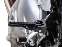 Triumph ストリートツイン フットパーツ