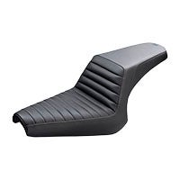 ヤマハ BOLT(ボルト) シート サドルマン