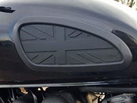 トライアンフ スラクストン タンクパッド＆キャップ