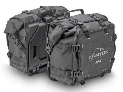 GIVI(ジビ) サイドケース E22 | バイクカスタムパーツ専門店