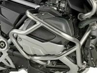 KTM 890 Adventure 2023～ フロントバーアクセサリホルダー GIVI