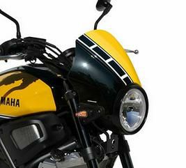 ヤマハ XSR700 スクリーン アルマックス