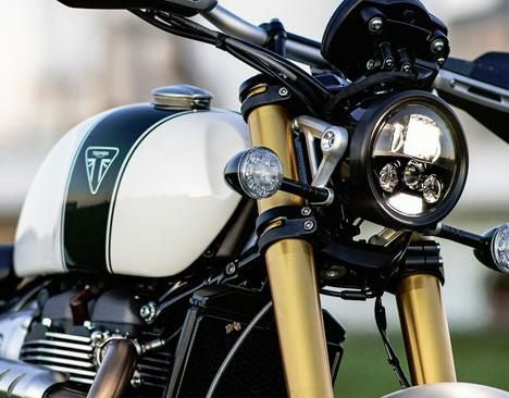 トライアンフ　TRIUMPH ヘッドライト LED ジャンク品 TRIUMPH（トライアンフ） 純正部品グレード：Triumph Bonnnevill
