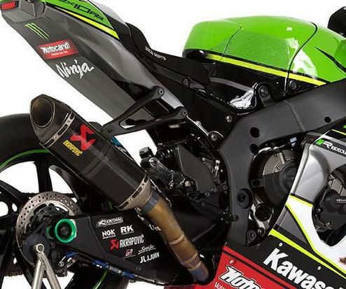 Akrapovic(アクラポヴィッチ) カーボン・スリップオン・マフラー