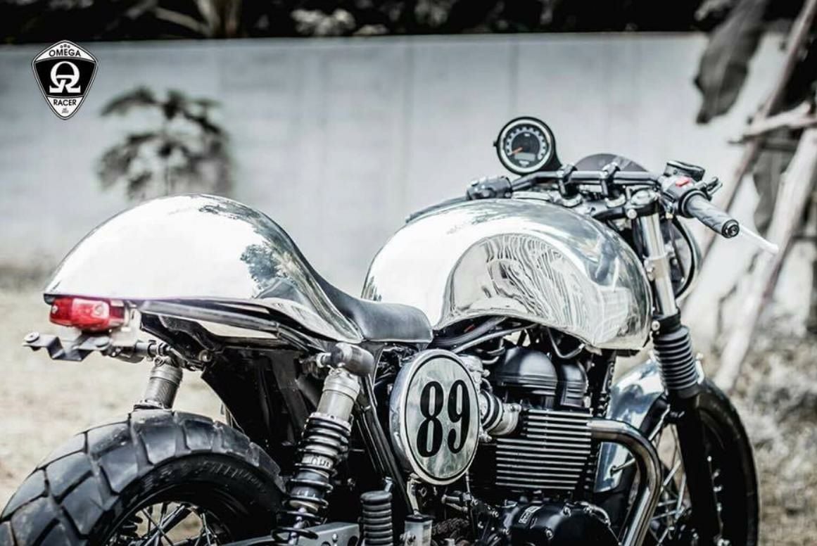 空冷インジェクション ボンネビル T100 スクランブラー スラクストン