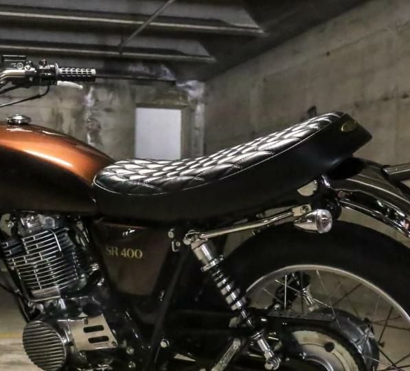 SR 400 5型純正シート SR400 純正シート 5型 2018年式 RH16J SR400
