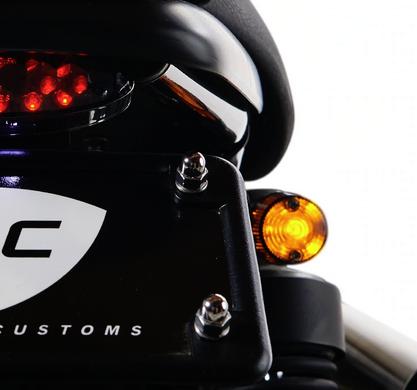 トライアンフ ボンネビル T120 T100 スラクストン スクランブラー