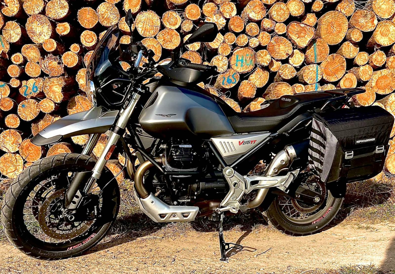 V85 バッグ・キャリア