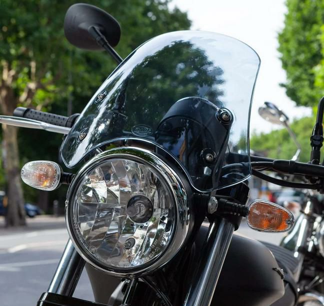 V9 ウインドスクリーン