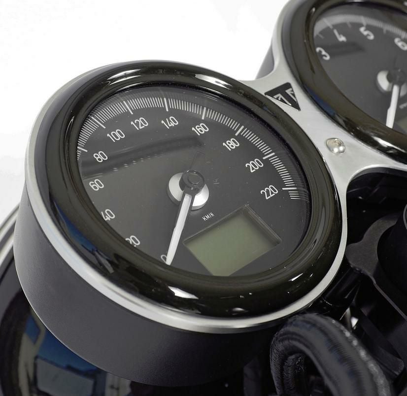 トライアンフ Thruxton(スラクストン)／R |電装・灯火類・メーター