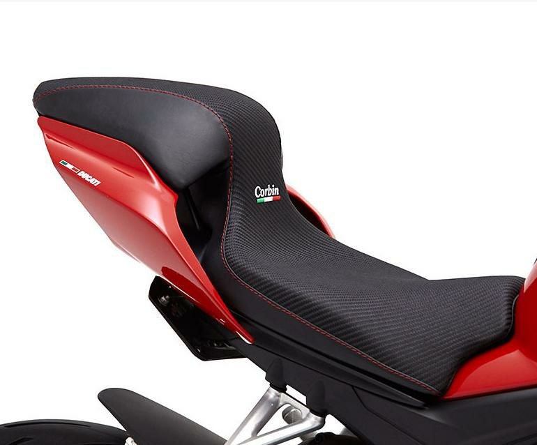 DUCATI ストリートファイター|シート|バイクパーツ専門店 モトパーツ
