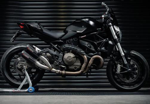 Ducati Monster 821 前期型 Cobra Sports マフラー Ducati モンスター821 2014-17 スリップオンマフラー カーボン 