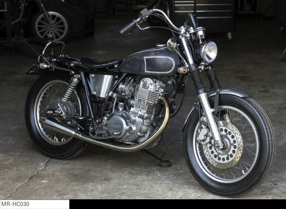 ヤマハ SR400/500 ベーツタイプ TTシート モーターロック | バイク
