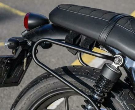 トライアンフ ストリートツイン バッグサポート