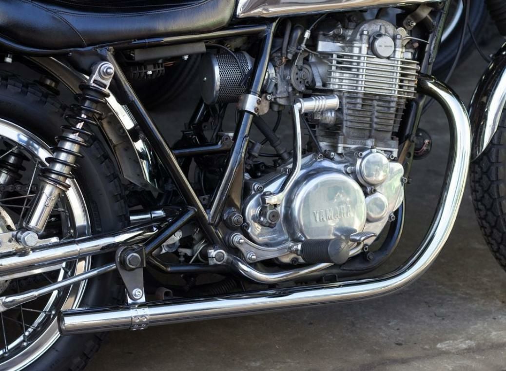 YAMAHAヤマハ◻︎SR400マフラー 社外品 ヤマハ SR400 SR500 マフラー | モトパーツ(MOTO PARTS)