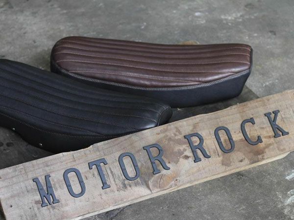 ヤマハ SR400 SR500 シート | モトパーツ(MOTO PARTS)