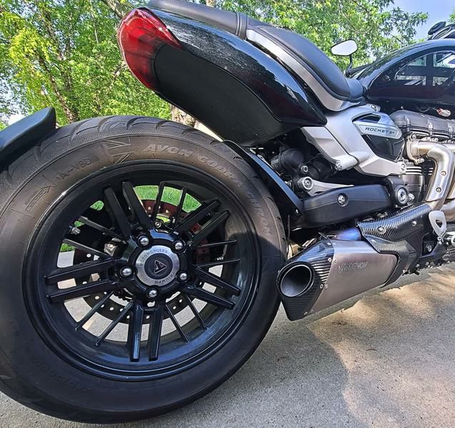 ヴァンデモン マフラー ロケット３