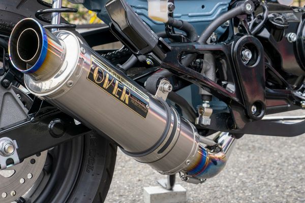 SR400(FI)マフラーOVER Racing SSメガホンマフラーRH03J SSメガホンマフラー OVER RACING（オーバーレーシング） SR400（FI