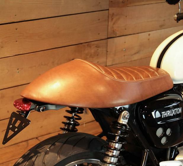 トライアンフ Thruxton(スラクストン)／R |シート|モトパーツ(MOTO PARTS)