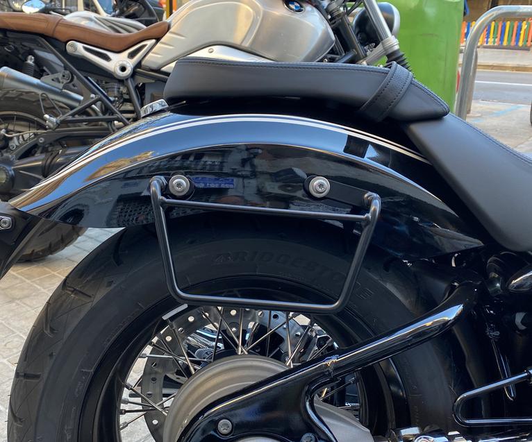 La Poderosa BMW サドルバッグ ステー|バイクパーツ専門店 モトパーツ