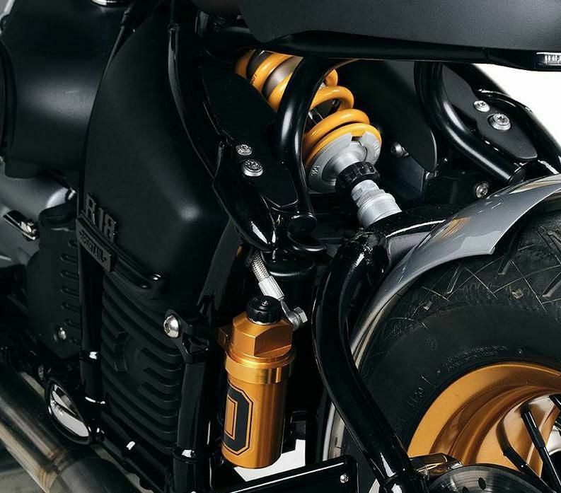 BMW R18 サスペンション、足周り|バイクパーツ専門店 モトパーツ(MOTO