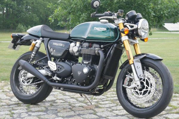 トライアンフ スラクストン 1200 R/RS フルシステム コーンタイプ