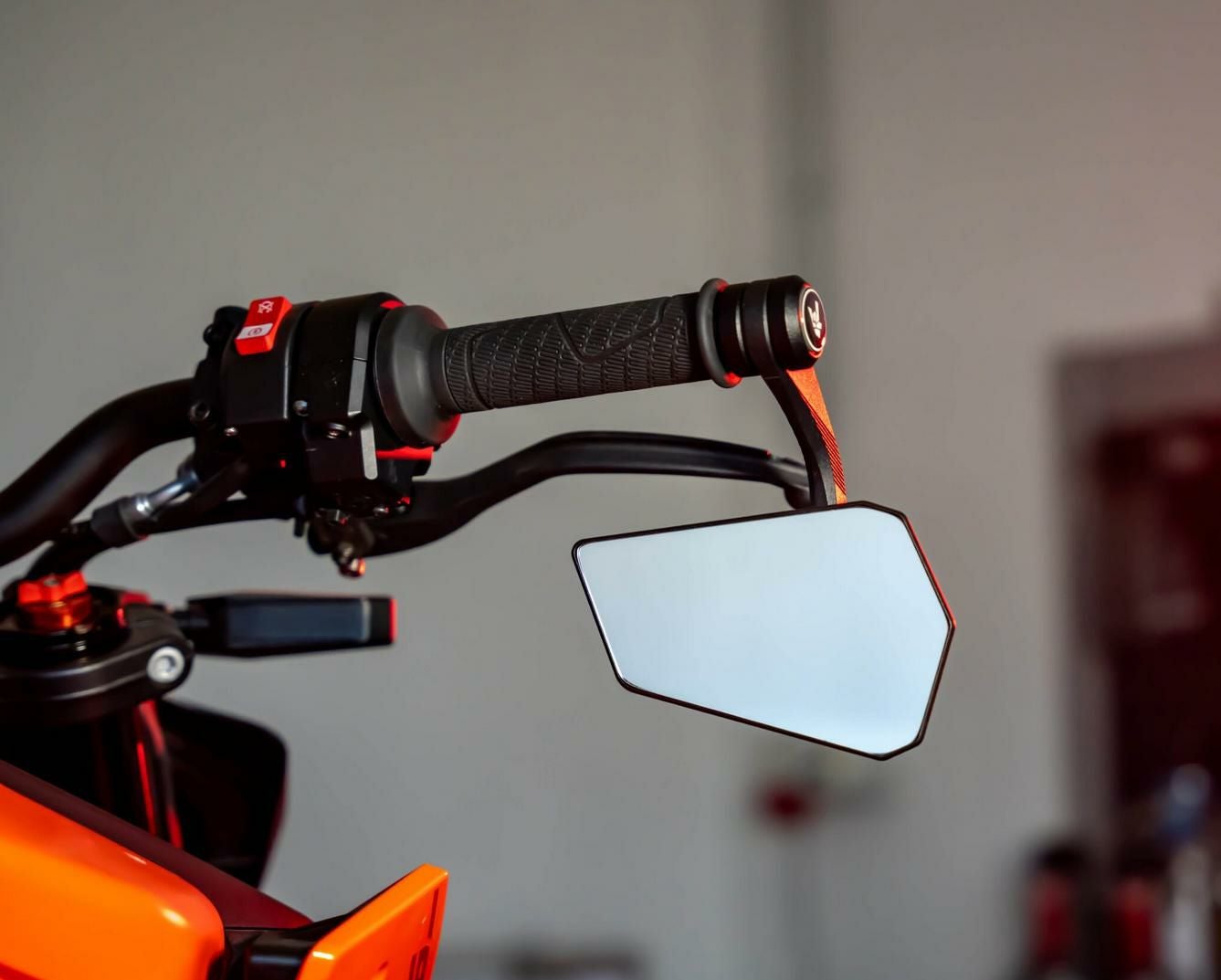 BAGOROS(バゴロス)|バイクパーツ専門店 モトパーツ(MOTO PARTS)