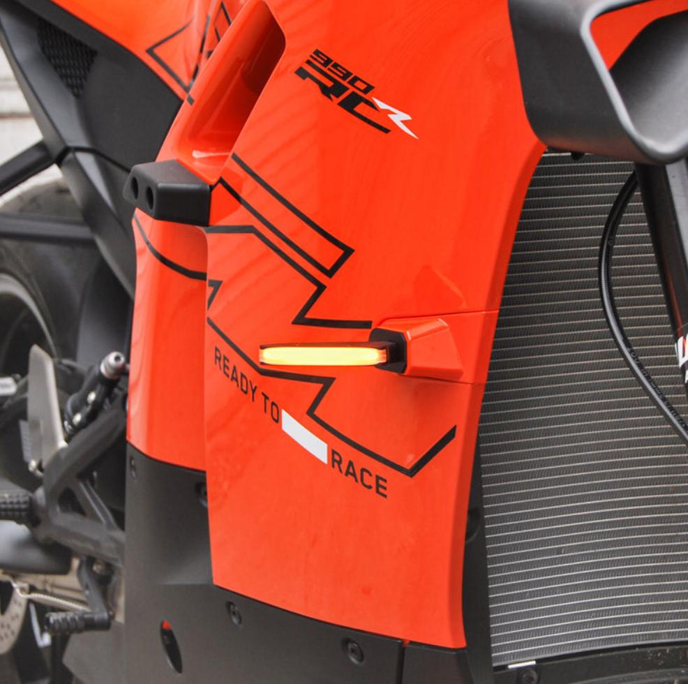 KTM 990 RC R ウインカー ヘッドライト 電装品