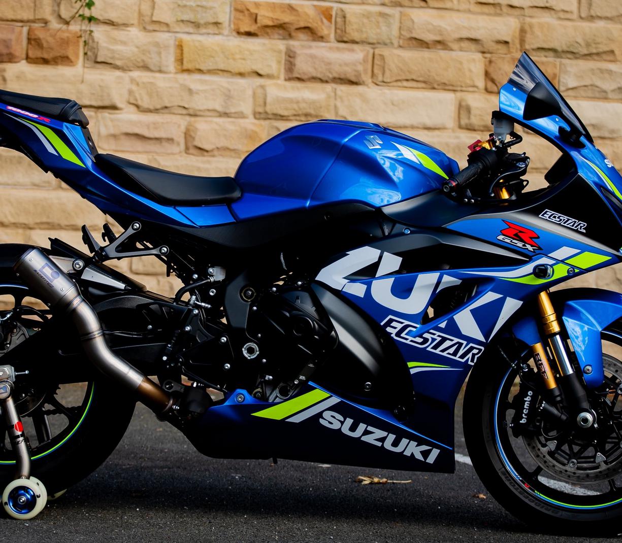 スズキ GSX-R1000 17-26 グローラー スリップオンマフラー RACEFIT