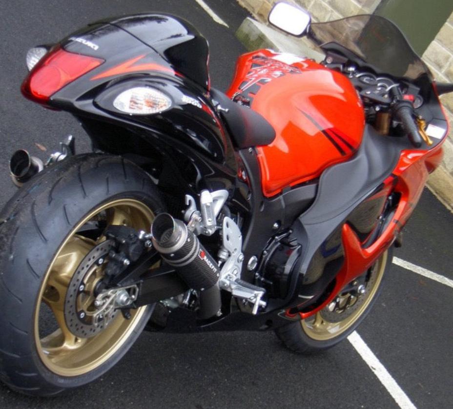 スズキ GSX-R1300 隼（08-19） ブラックエディション スリップオン