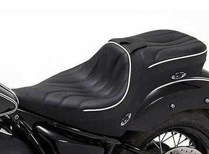 BMW R18 |スクリーン|シート |バイクパーツ専門店 モトパーツ(MOTO PARTS)