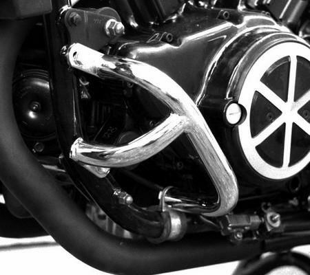 フェーリング(Fehling) エンジンガード V-Max 85-02_1