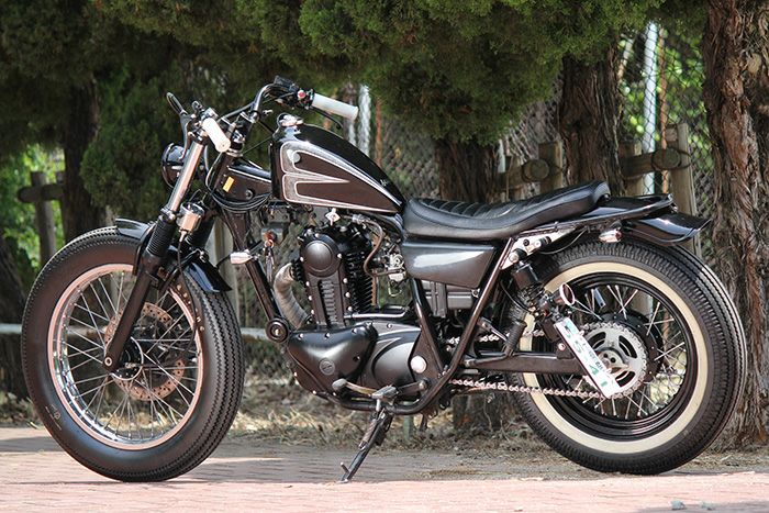 Goods.250TR ストライプデザインシート グッズ(GOODS) スムースセミダブルシート 250TR : モトパーツ バイク