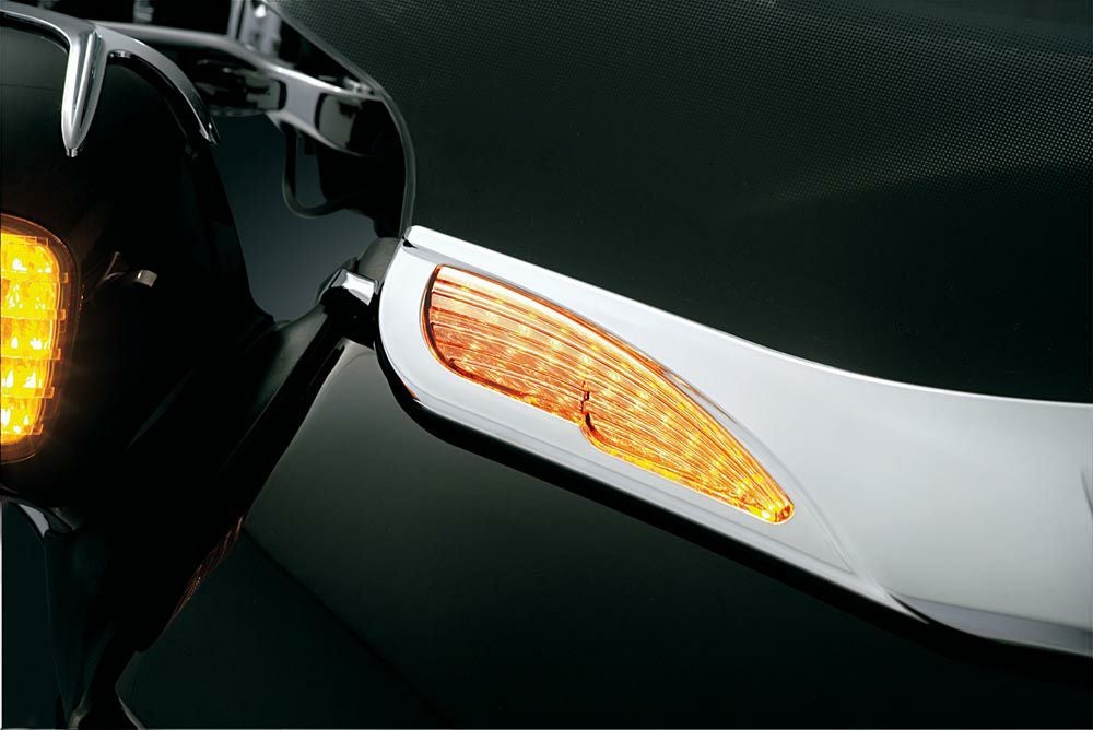 KURYAKYN ウィンドシールドトリム with ターンシグナルアクセント for GL1800-02