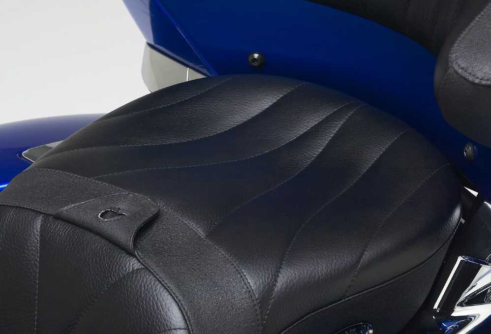 Kawasaki Vulcan 1700 Voyager / Nomad (09-26) デュアルツーリングシート Dual Touring Saddle Corbin_4