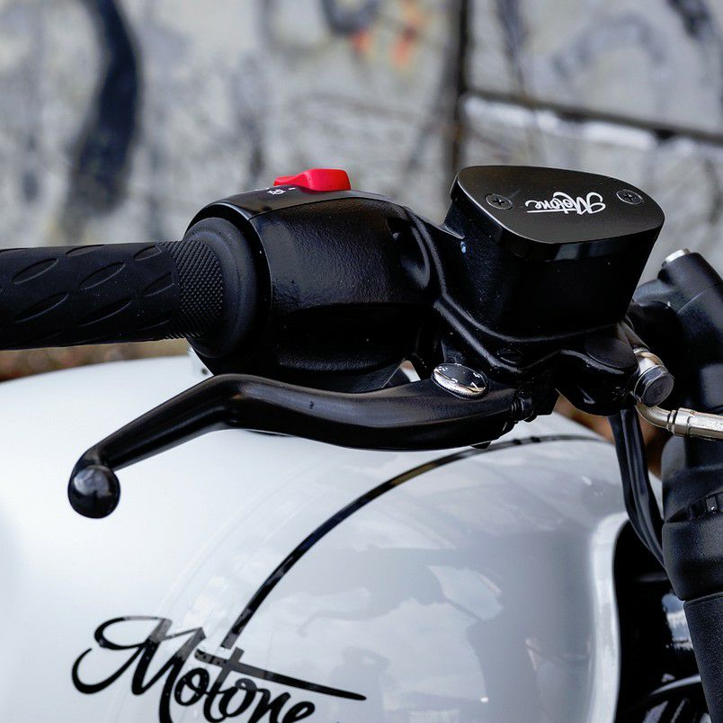 空冷⁄水冷T100 T120 ボバースラクストン1200 ブレーキ マスター 空冷⁄水冷T100 T120 ボバースラクストン1200 ブレーキ マスター