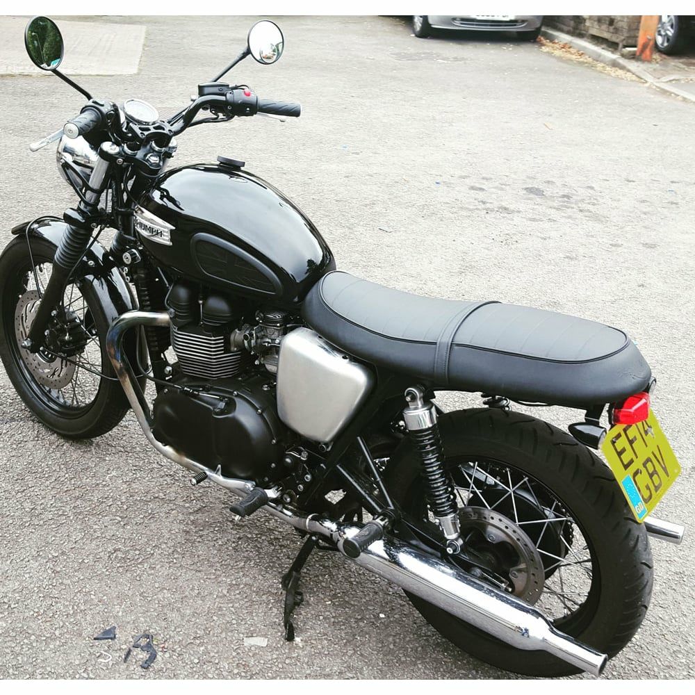 モートーン triumph用サイドカバー　左右セット Motone アルミ サイドパネル左右セット (ブラッシュ) トライアンフ