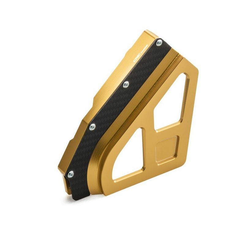 CNC Racingフロントスプロケットカバー レッド ハイパーモタード821