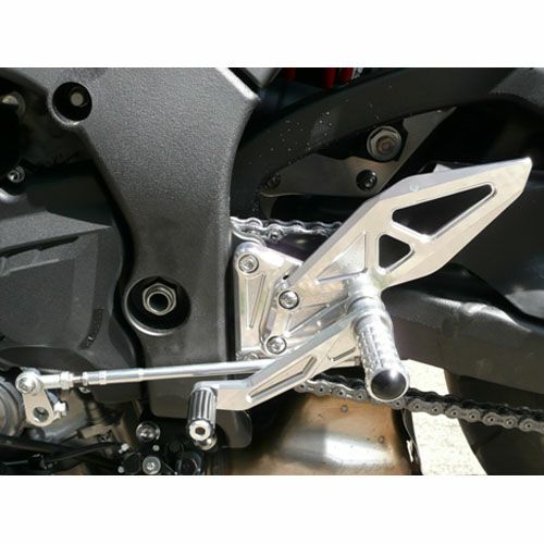 アグラス(AGRAS) バックステップ 4ポジション ZX-10R 11-13 312-487