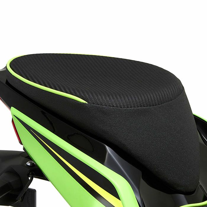 Corbin リアシート Ninja250/400 18- | バイクカスタムパーツ専門店