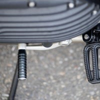 空冷・水冷 T100 T120  スクランブラー スピードツイン900 ストリートツイン ボバー スピード400等 シフトペダルペグ ブラック ロングタイプ Motone_1