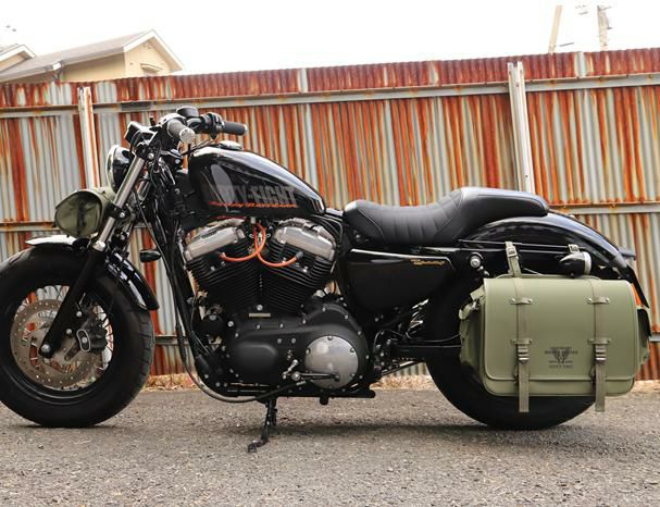 LGB Voyagers レーサーバック タンクトップ 美品 NB-182-KK:デグナー ミリタリーテイスト・ナイロンサドルバッグ カーキ