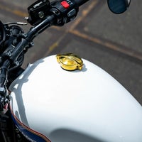 Motone モンツァ アダプター付・フリップアップ ガスキャップキット ソリッドブラス_1