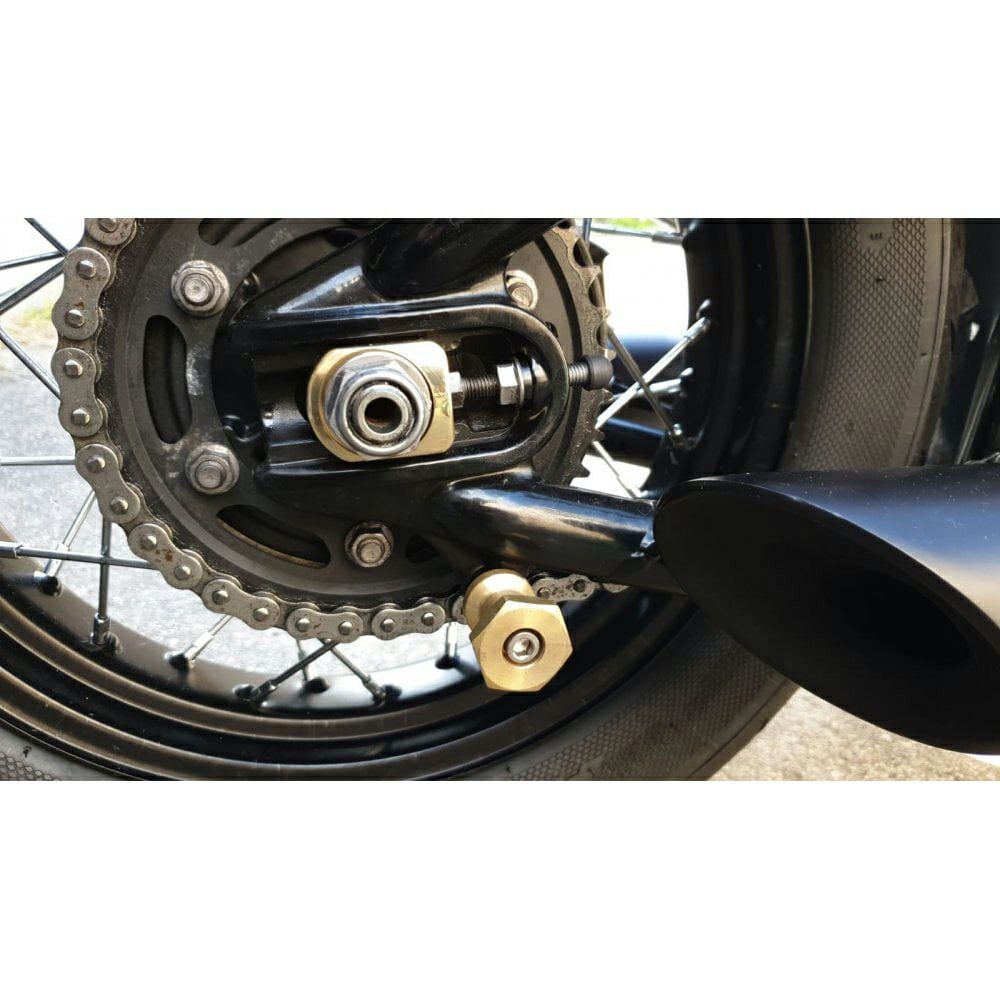 ワンダーカインド　ボンネビル　チェーンアジャスターブロック　triumph Motone ビンテージブラス・チェーンアジャスターキット トライアンフ