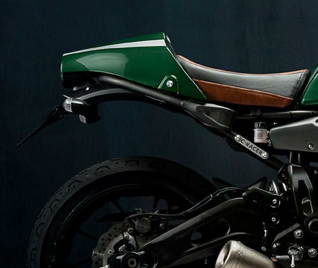 C-RACER シングルシート風 シートカバー XSR700 16- | バイクカスタム